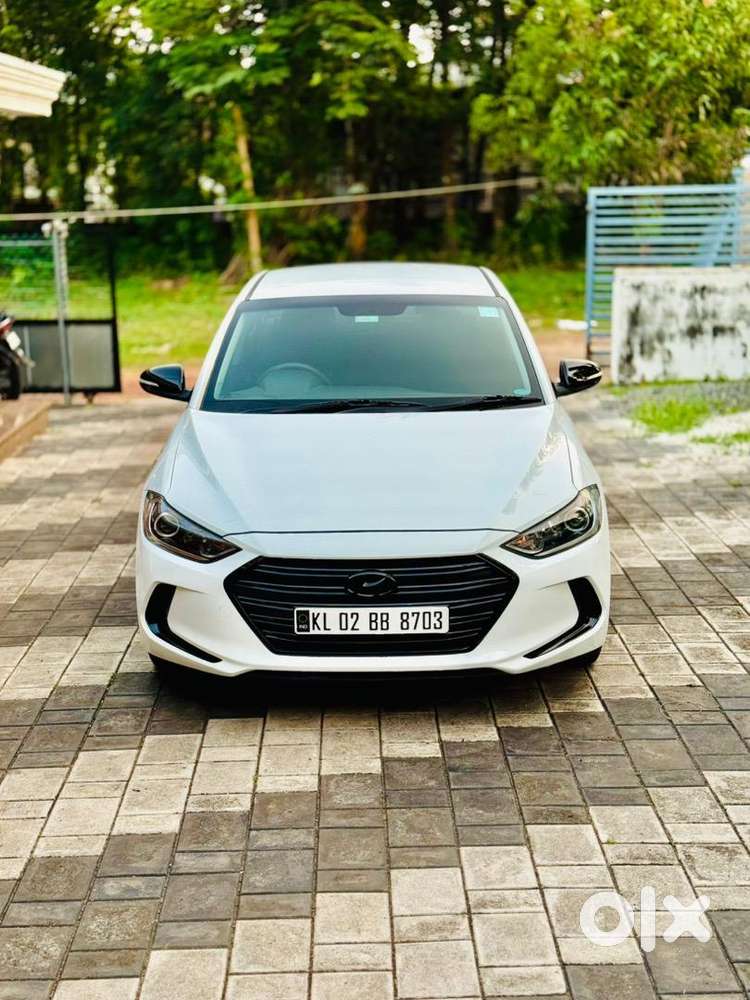 Hyundai New Elantra 2017 Diesel Good Condition And Good Mileage