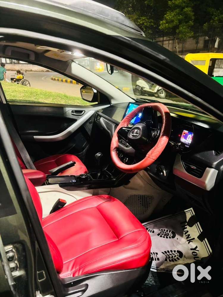 Tata Nexon 2024 Petrol Well Maintained