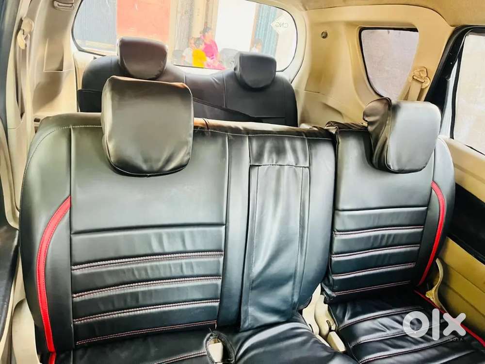 Ertiga 7 Seater Petrol/cng