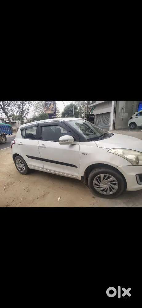Maruti Suzuki Swift 2016 Petrol 78000 Km Driven