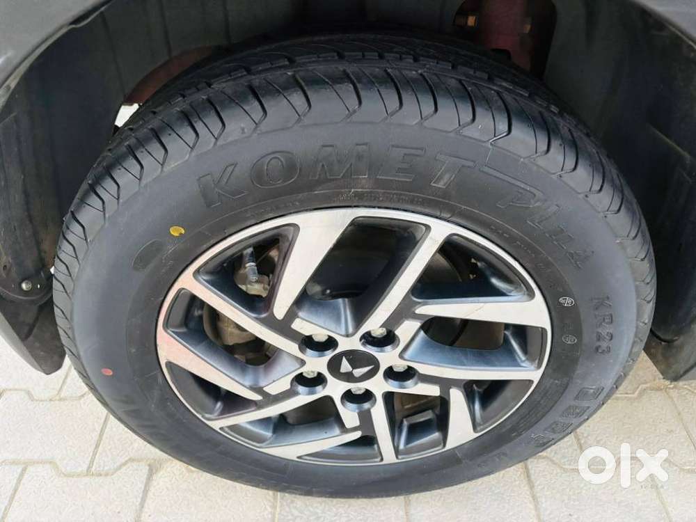 Mahindra Xuv300 W8 Option, 2023, Petrol