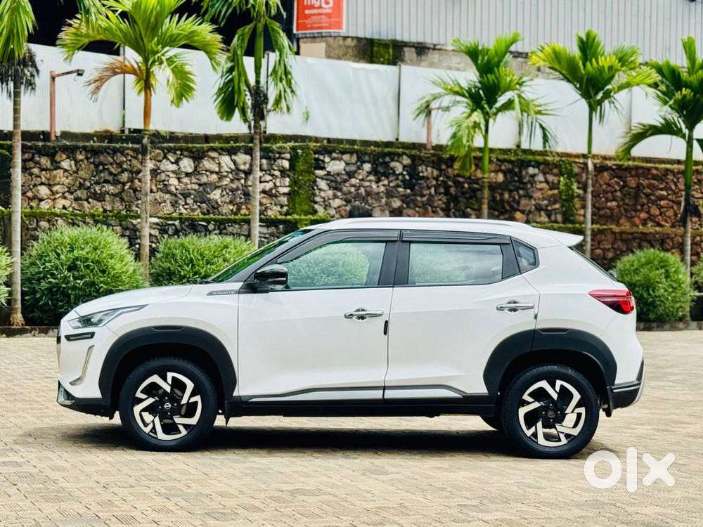 Nissan Magnite 1.0 Xv Turbo Cvt, 2021, Petrol