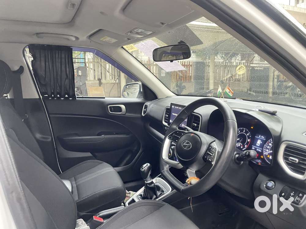 Hyundai Venue Sx (o) Mt 1.5 Diesel, 2022, Diesel