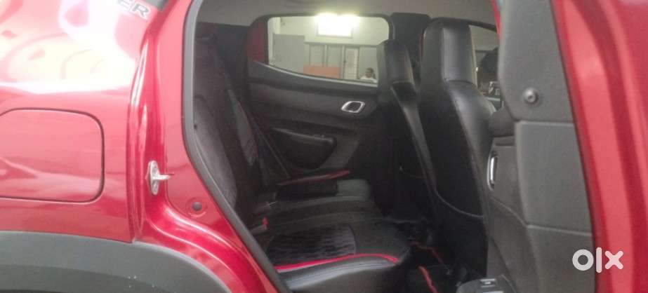Renault Kwid Rxt Amt Climber (automatic), 2024, Petrol