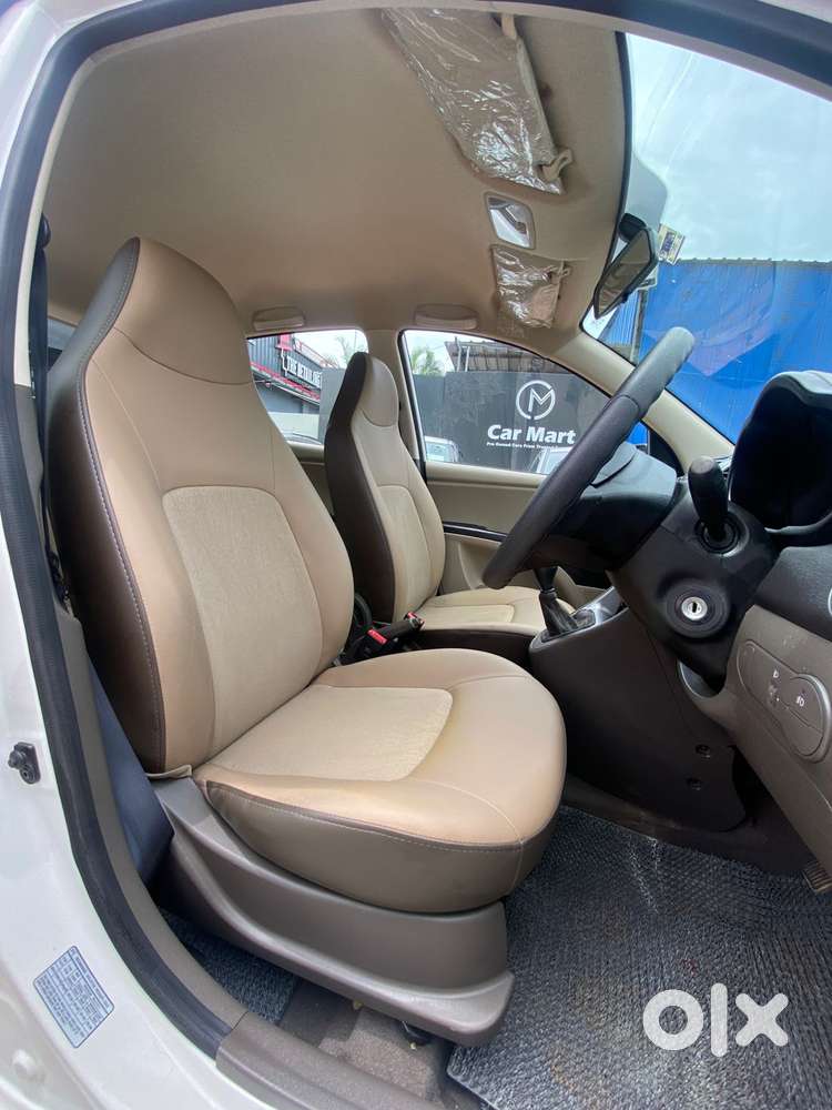 Hyundai I10 Sportz, 2014, Petrol