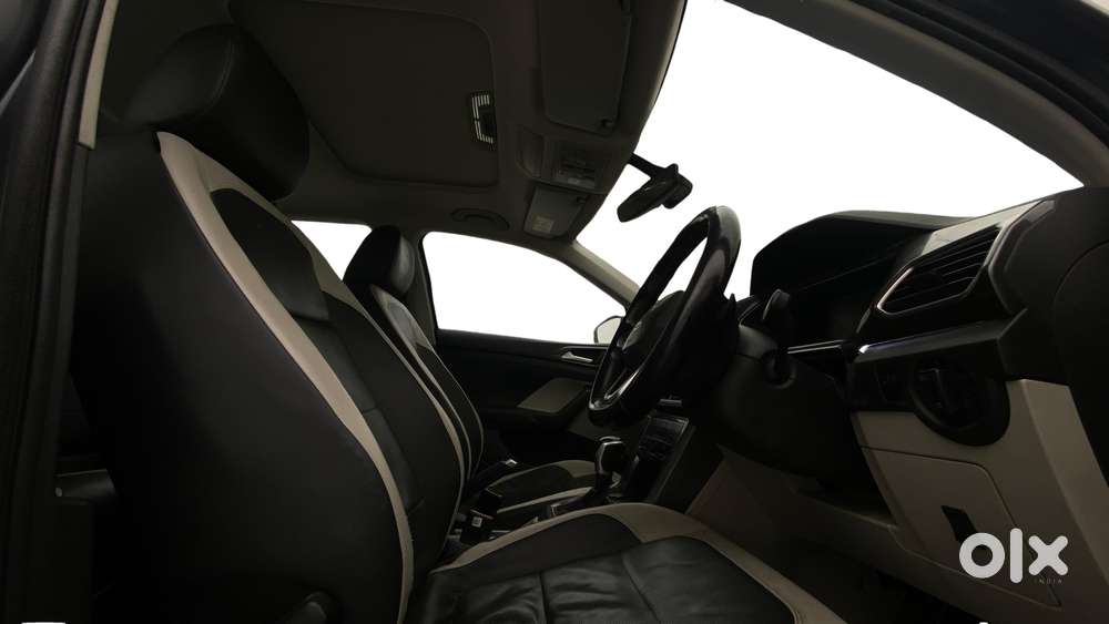 Volkswagen Taigun 1.0 Tsi Topline At, 2022, Petrol
