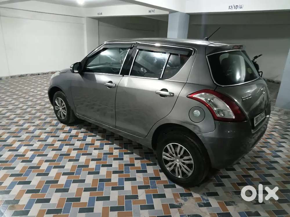Maruti Suzuki Swift Vxi 2016