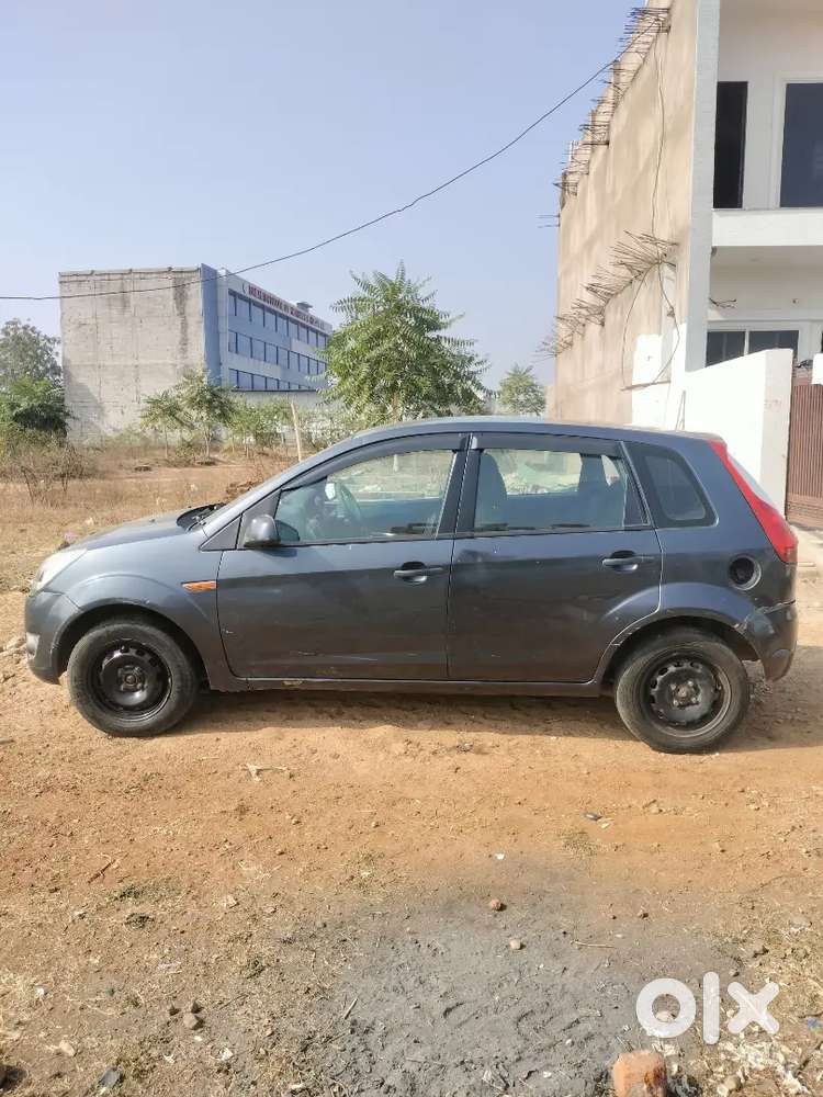 Ford Figo Petrol 2010