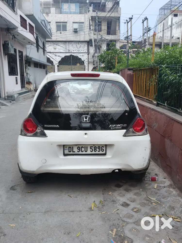 Honda Brio Mt 2013