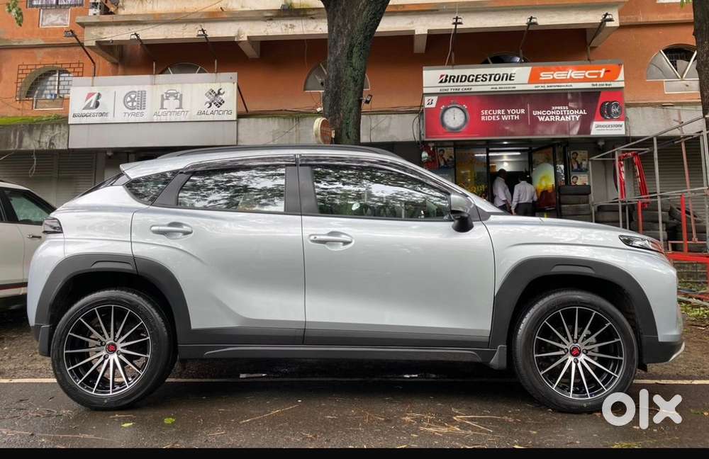 Toyota Urban Cruiser 2024 With 3 Years Availabe Comprehensive Warranty