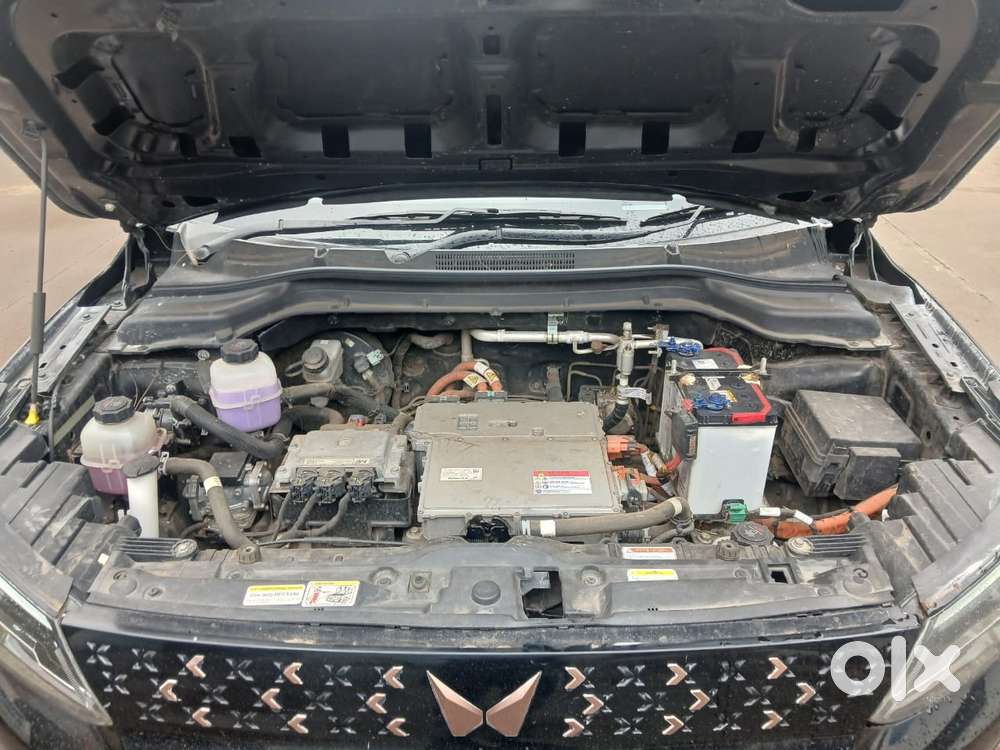 Mahindra Xuv400 Ev El Fast Charger Dt, 2024, Electric