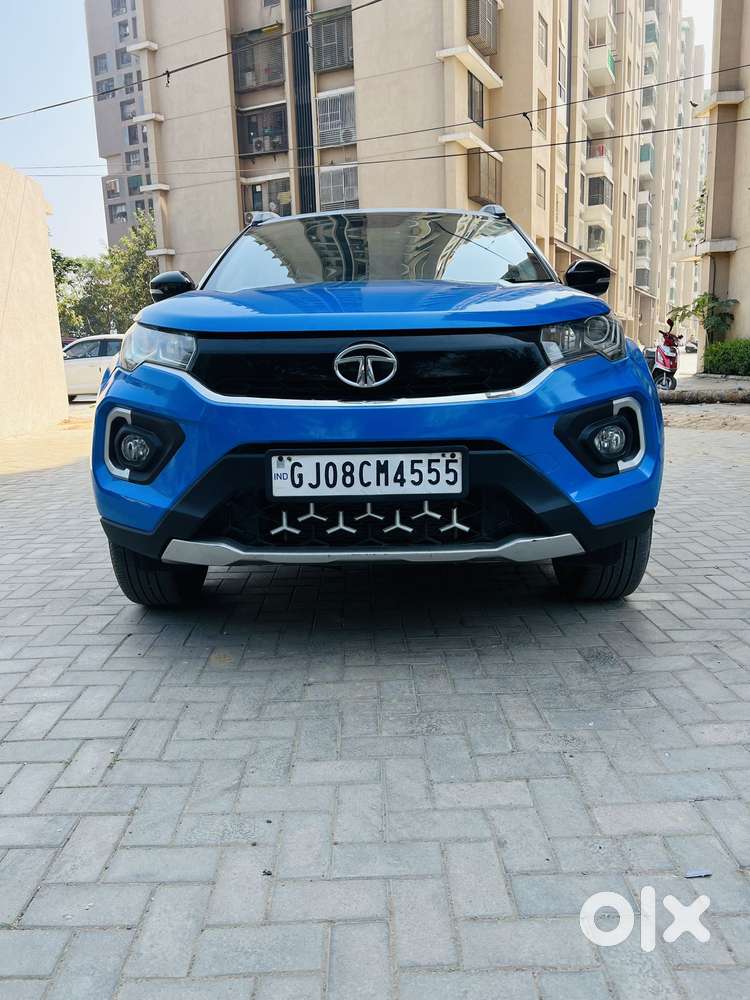 Tata Nexon Amt Xza Plus, 2022, Cng & Hybrids