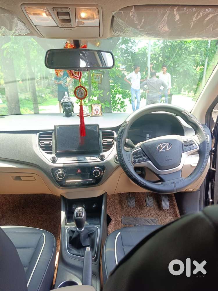 Hyundai Verna 1.5 Sx Vtvt, 2023, Petrol