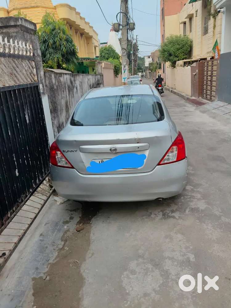 Nissan Sunny Petrol Manual 2013