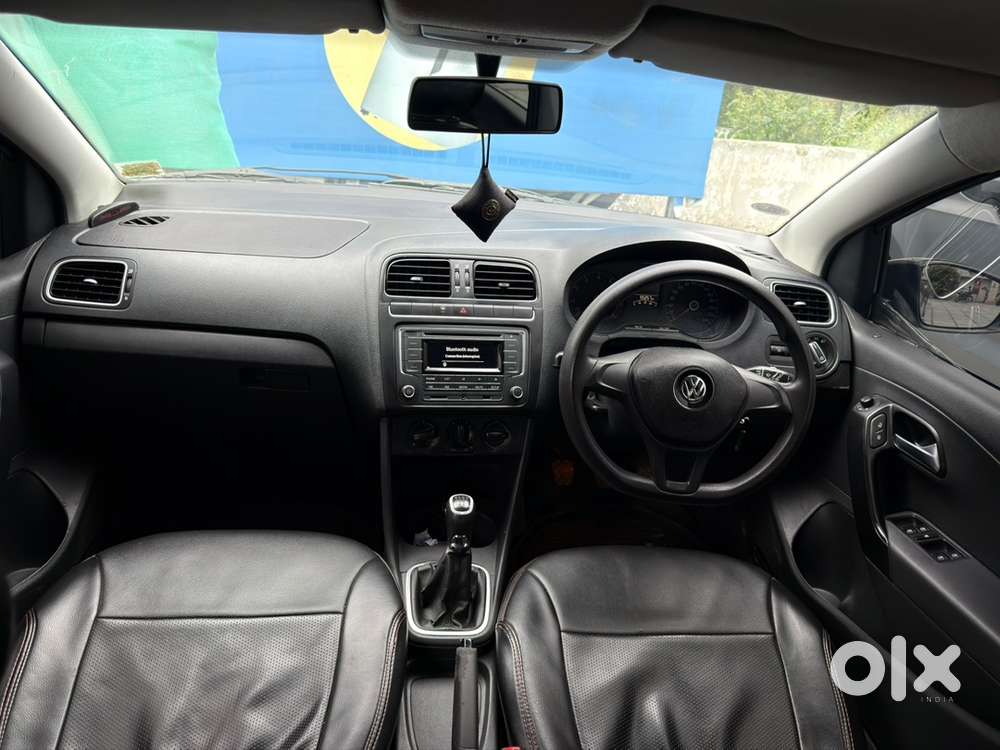 Volkswagen Polo Petrol 2016