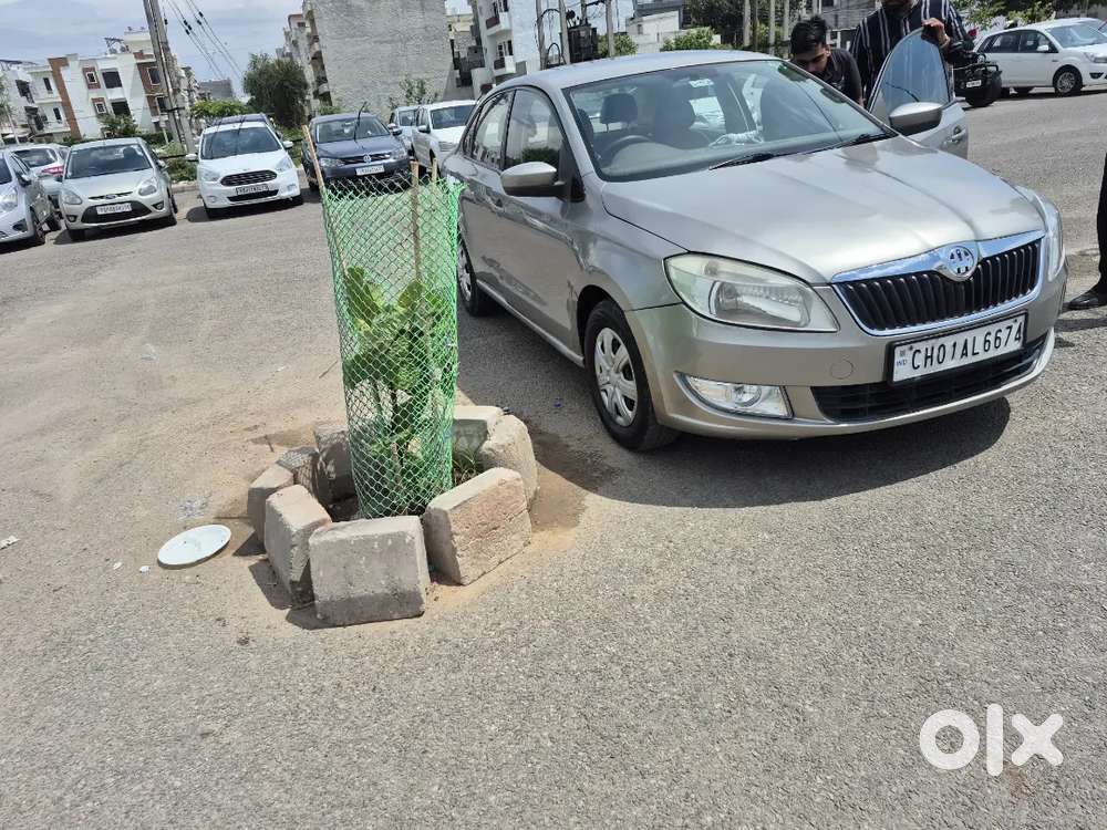 Skoda Rapid 2012 Diesel 118000 Km Driven