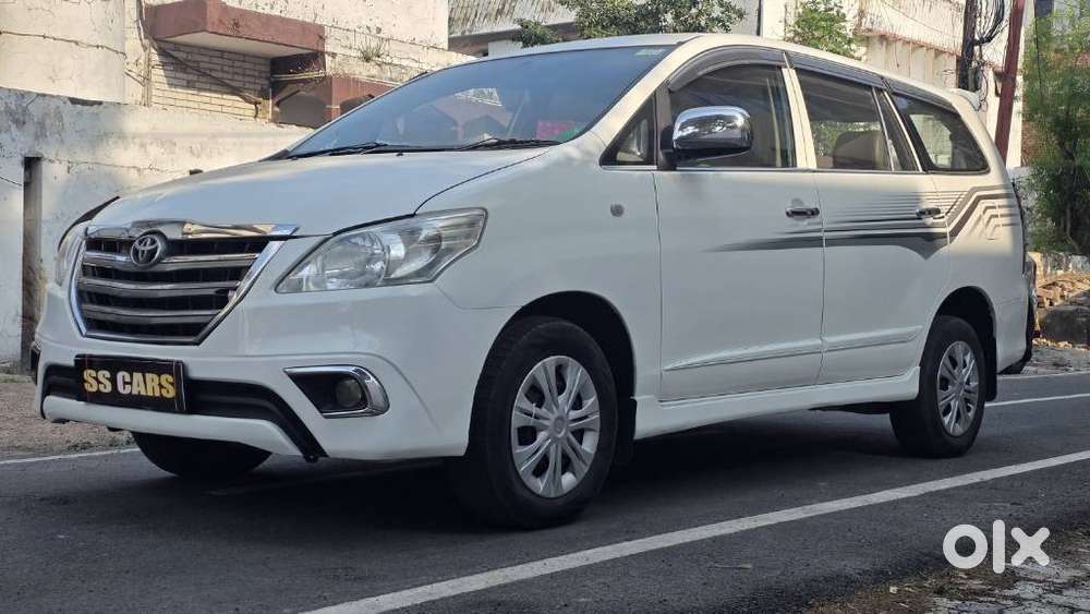 Toyota Innova 2.5 G (diesel) 7 Seater, 2015, Diesel
