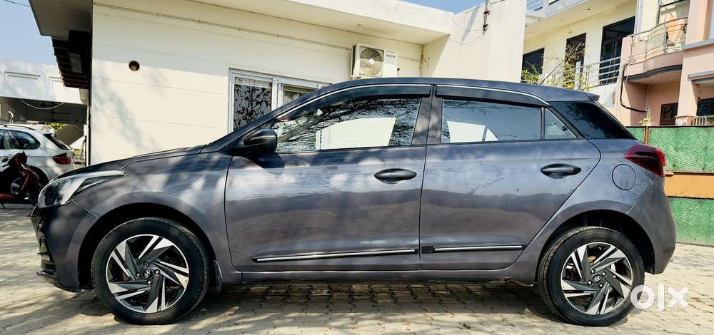Hyundai I20 Sportz 1.2 Mt Dual Tone, 2019, Cng & Hybrids