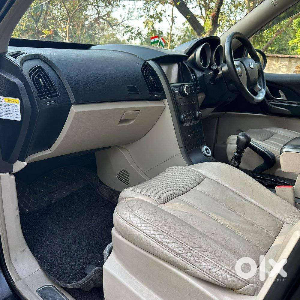 Mahindra Xuv500 At W10 Awd, 2015, Diesel