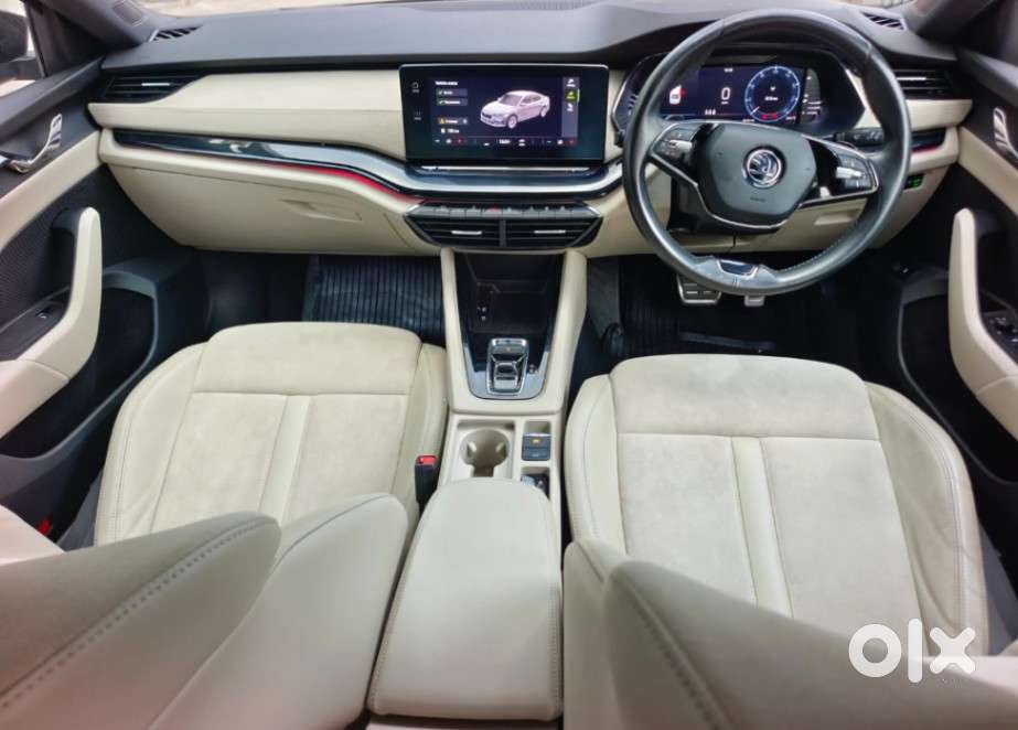 Skoda Octavia 2.0 L K Tsi At, 2022, Petrol