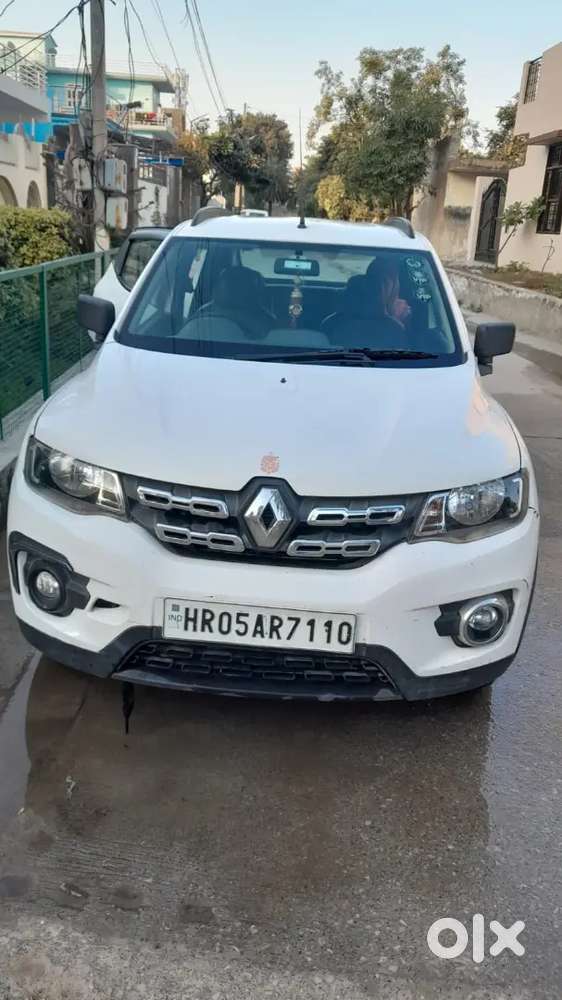 Kwid With New Tyre And New Battery Only 120000