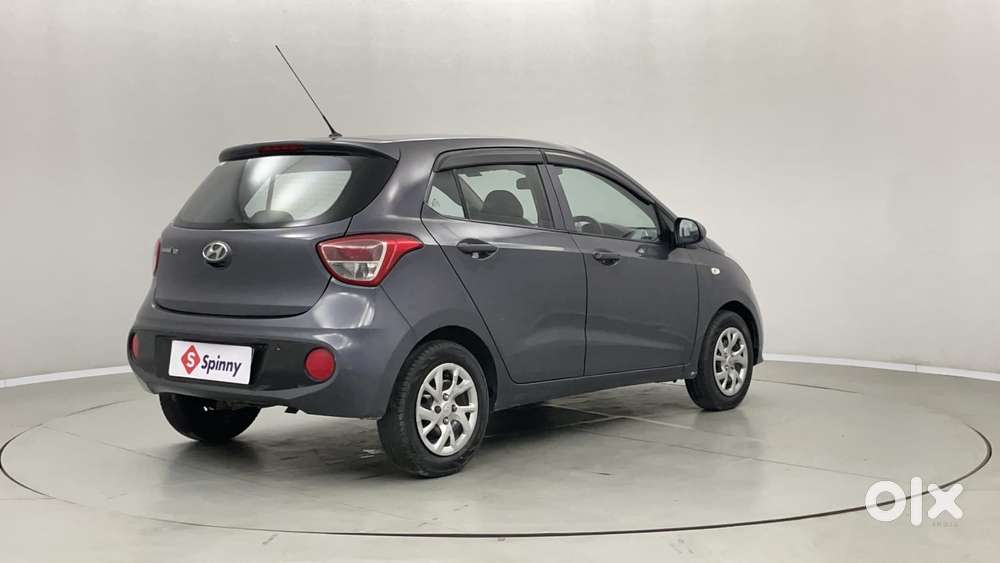 Hyundai Grand I10 Sportz 1.2 Kappa Vtvt, 2017, Petrol