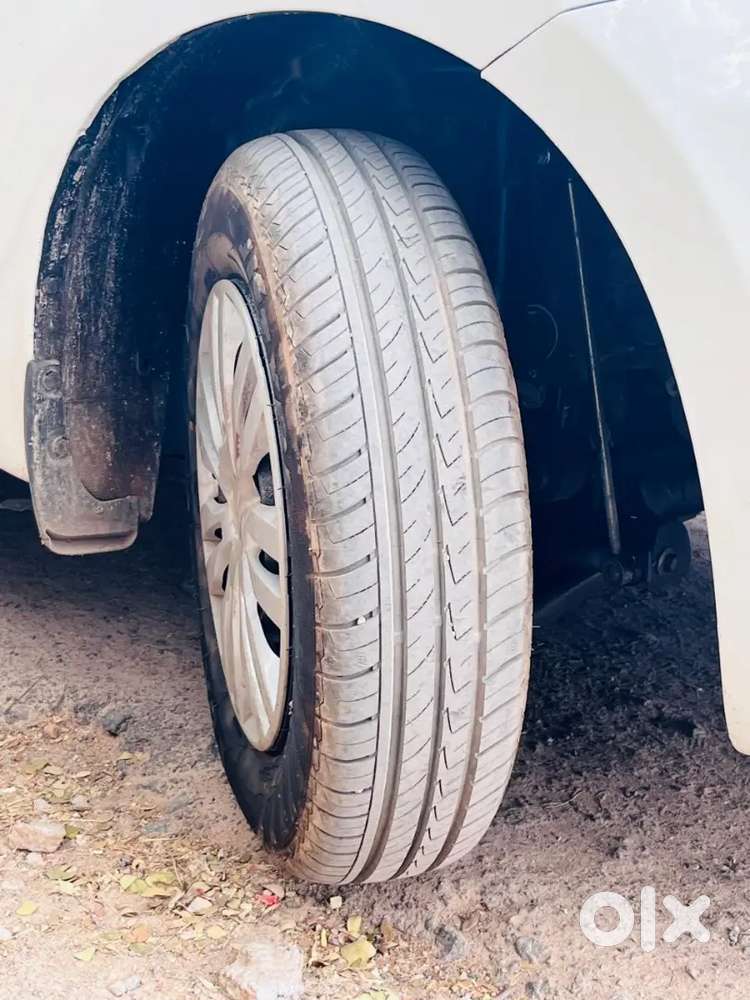 Maruti Suzuki Dzire 2024 Petrol 70000 Km Driven