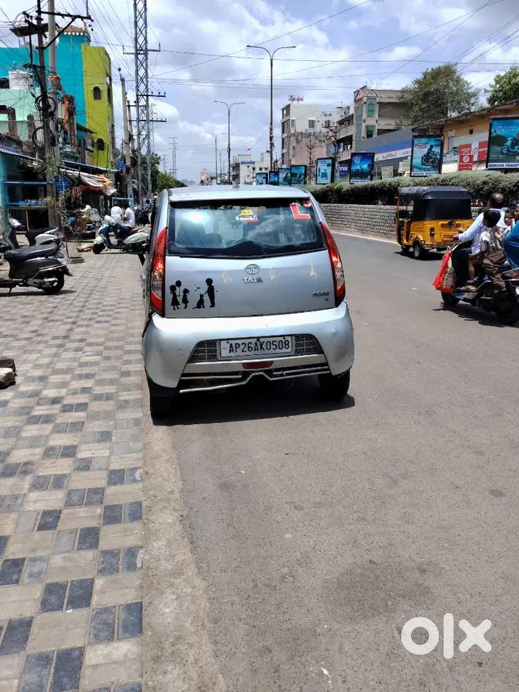 Tata Nano Xt Petrol 2011