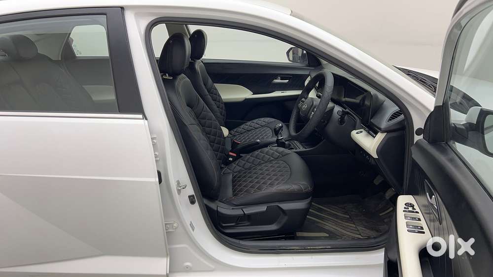 Hyundai Verna 1.5 Sx Petrol Mt, 2024, Petrol