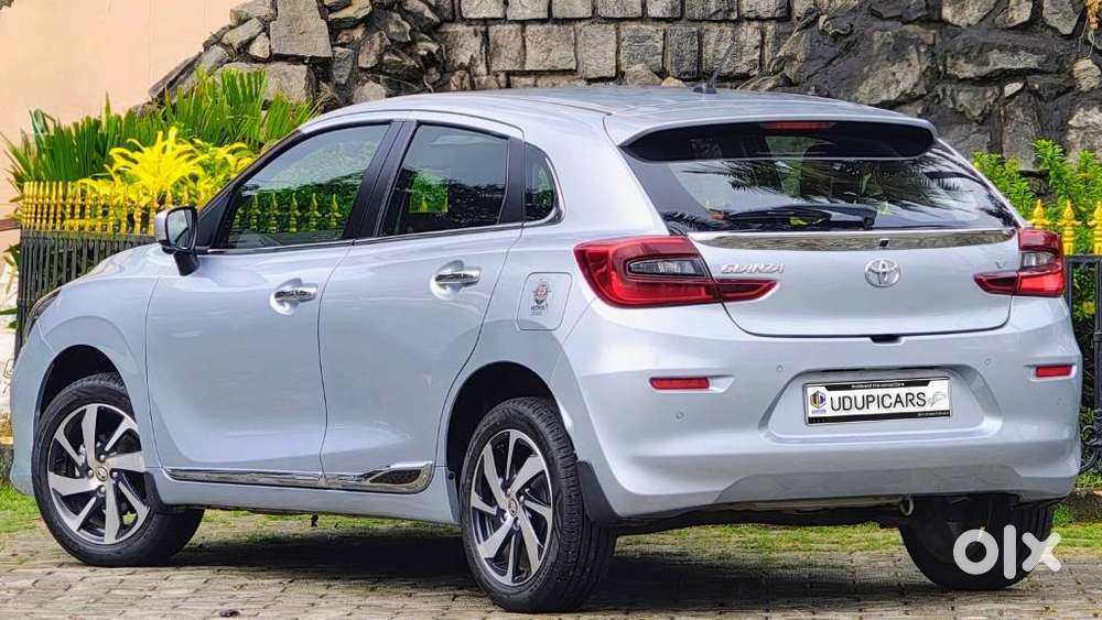 Toyota Glanza 1.2 V Amt, 2025, Petrol