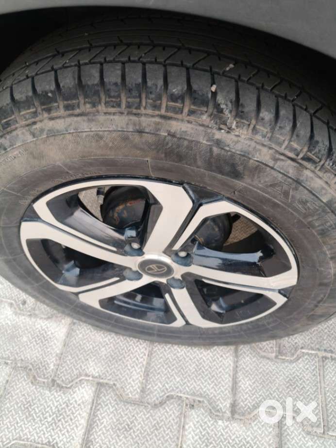 Tata Nexon 1.5 Revotorq Xza Plus, 2022, Diesel