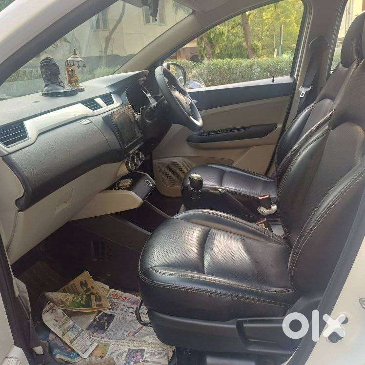 Renault Triber Rxz, 2020, Petrol