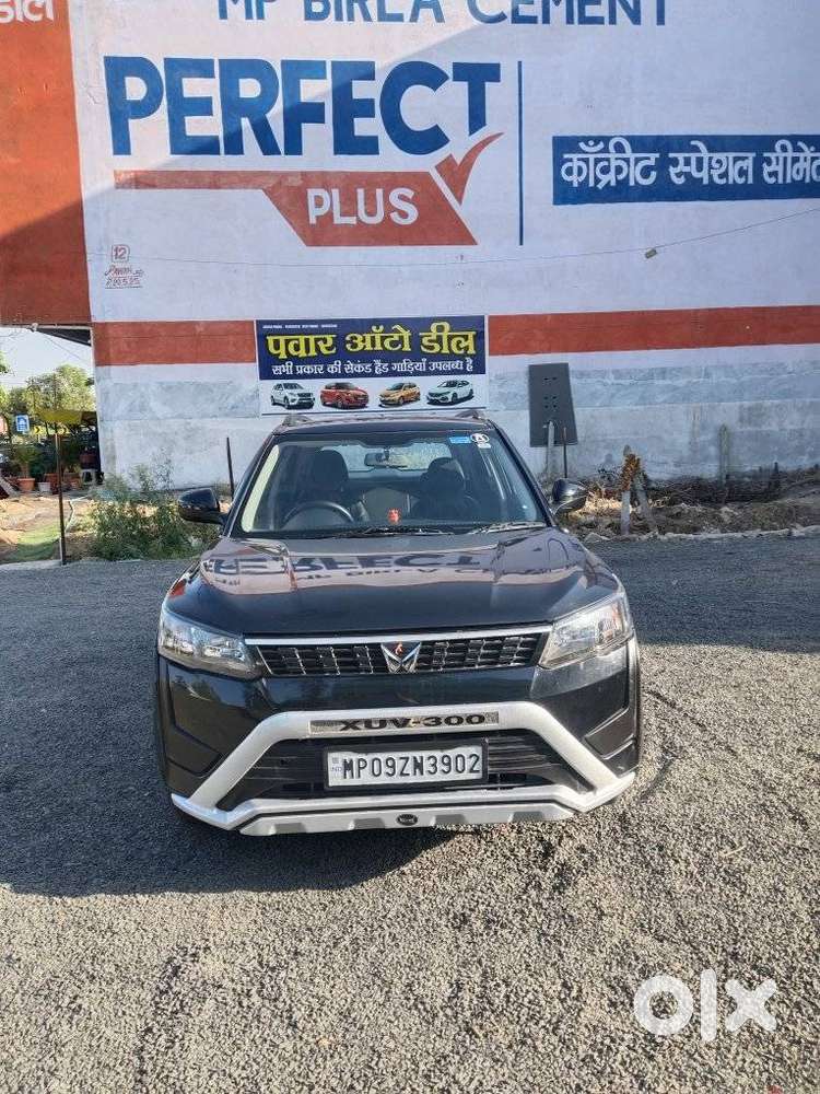 Mahindra Xuv300 W4, 2023, Cng & Hybrids