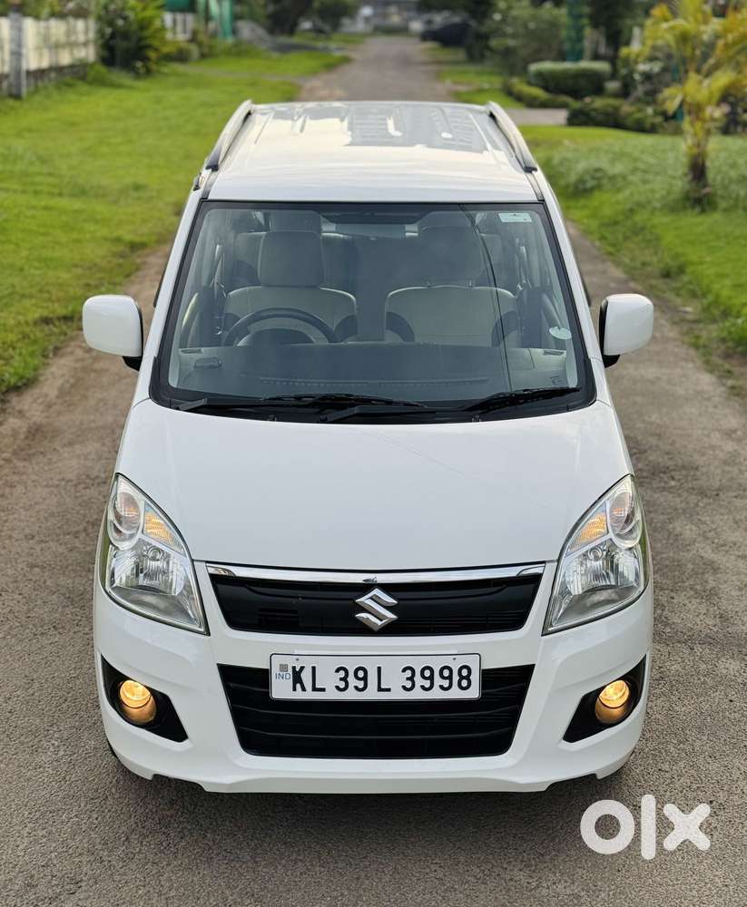 Maruti Suzuki Wagon R 1.0 Vxi Amt, 2017, Petrol