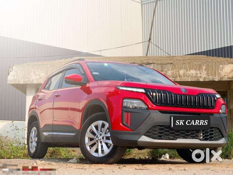 Skoda Kylaq Signature At, 2025, Petrol