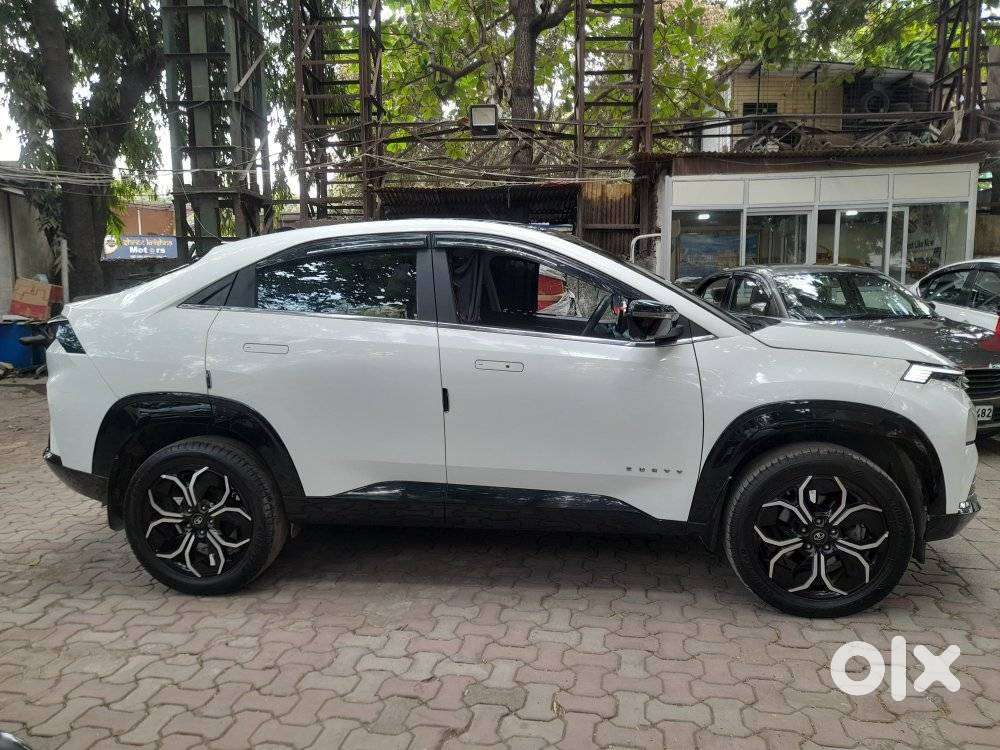 Tata Curvv Creative 1.2 Revotron Petrol 6mt, 2024, Petrol