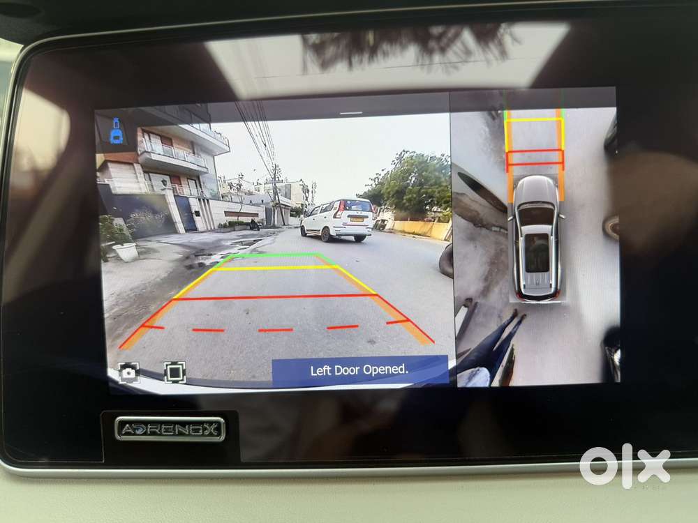 Mahindra Xuv700 2.2 Ax 7 Diesel At Luxury Pack Str, 2022, Diesel