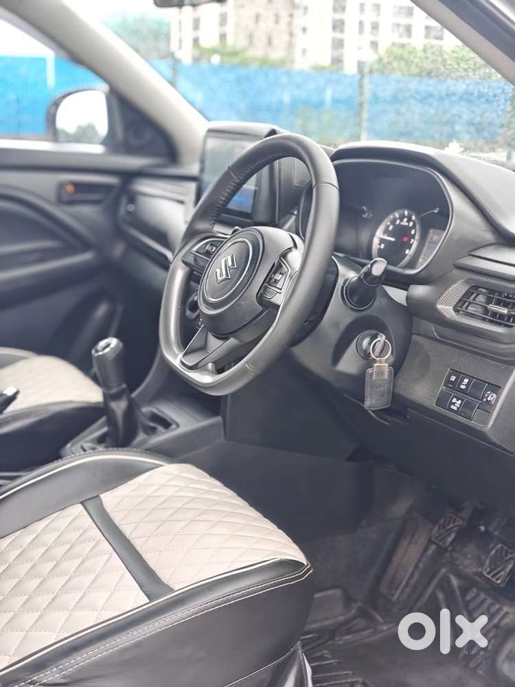 Maruti Suzuki Brezza 1.5 Lxi Cng, 2025, Cng & Hybrids