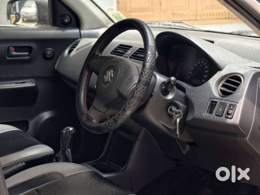 Maruti Suzuki Swift Dzire, 2014, Diesel