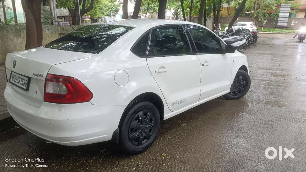 Skoda Rapid 2013 Diesel Good Condition