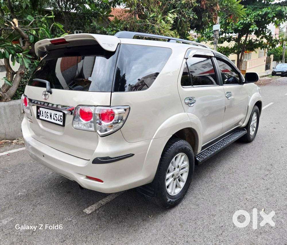 Toyota Fortuner 3.0 4x2 Automatic, 2012, Diesel