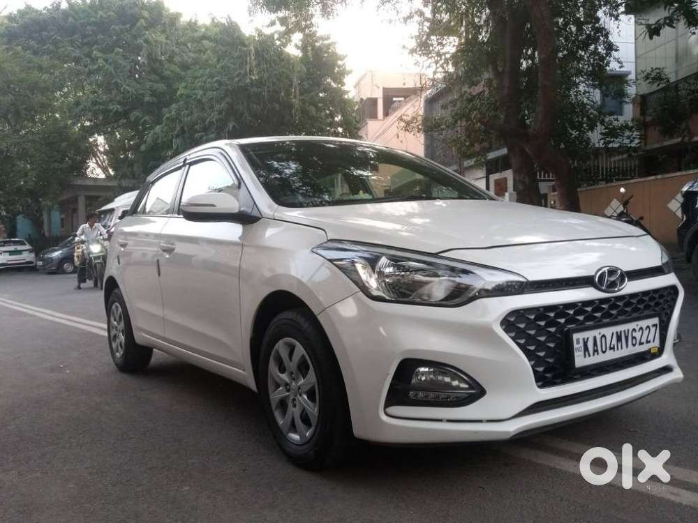 Hyundai I20 Sportz 1.2 Mt, 2018, Petrol
