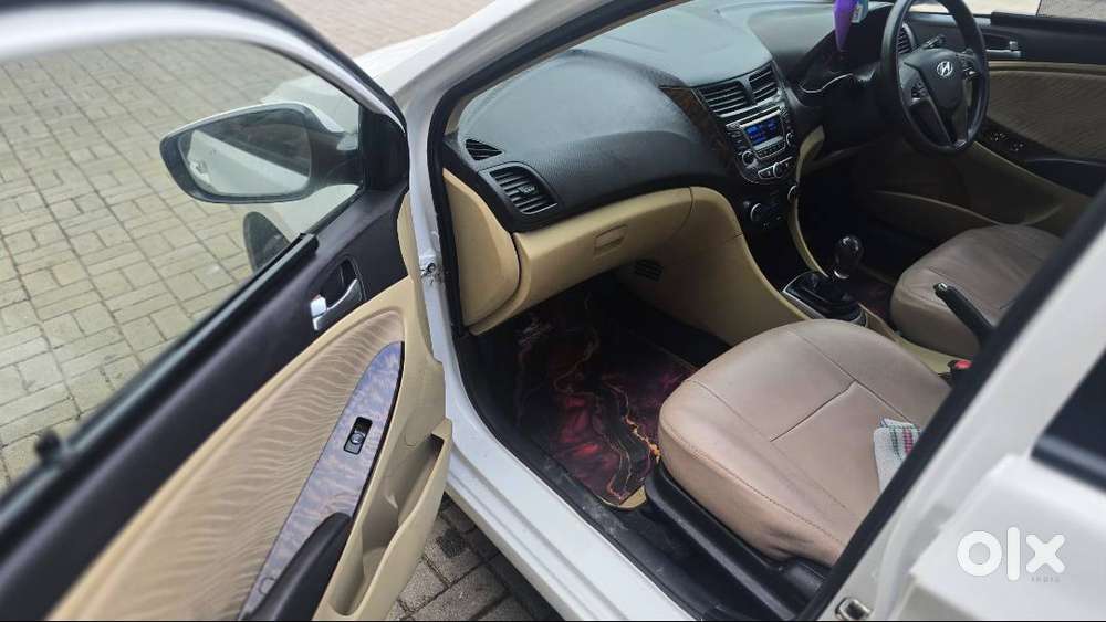 Hyundai Verna 1.6 Petrol 2015
