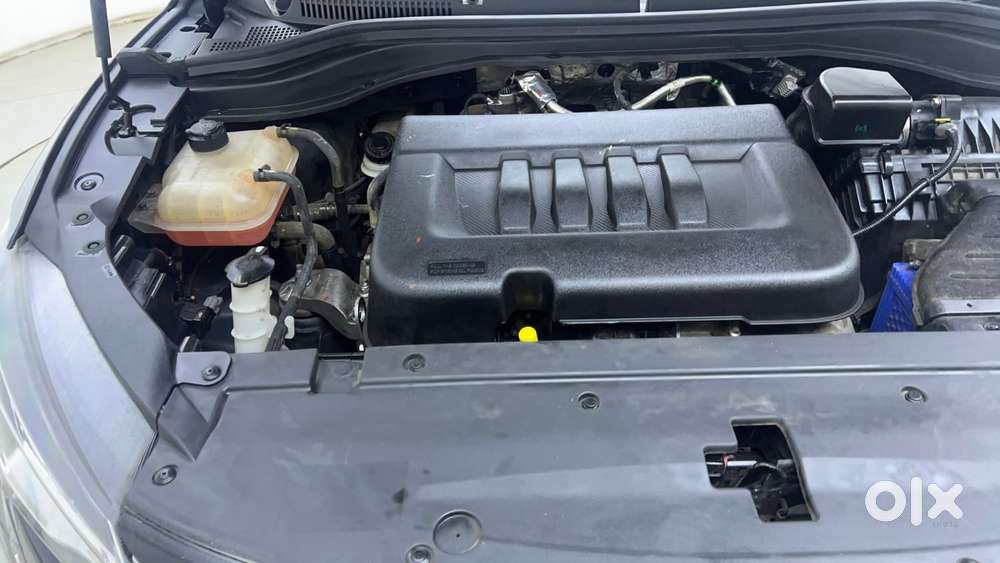 Mahindra Xuv700 2.2 Ax 7 Diesel At Str, 2023, Diesel