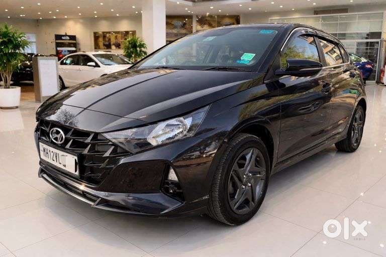 Hyundai I20 Sportz 1.2 Ivt Dual Tone, 2023, Petrol