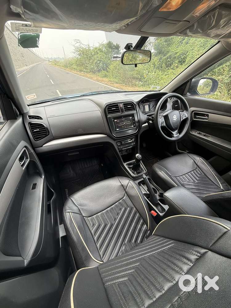 Maruti Suzuki Vitara Brezza Zdi+ Dual Tone Mt, 2016, Diesel
