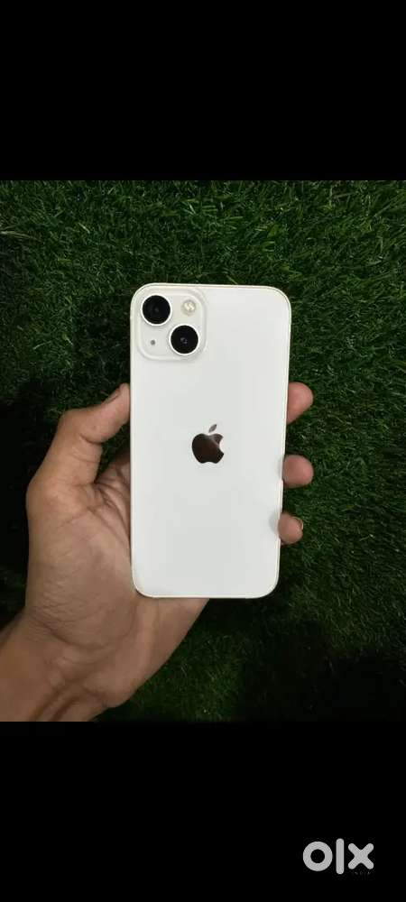 Selling my IPhone 13 With Bill Box And Accessories.