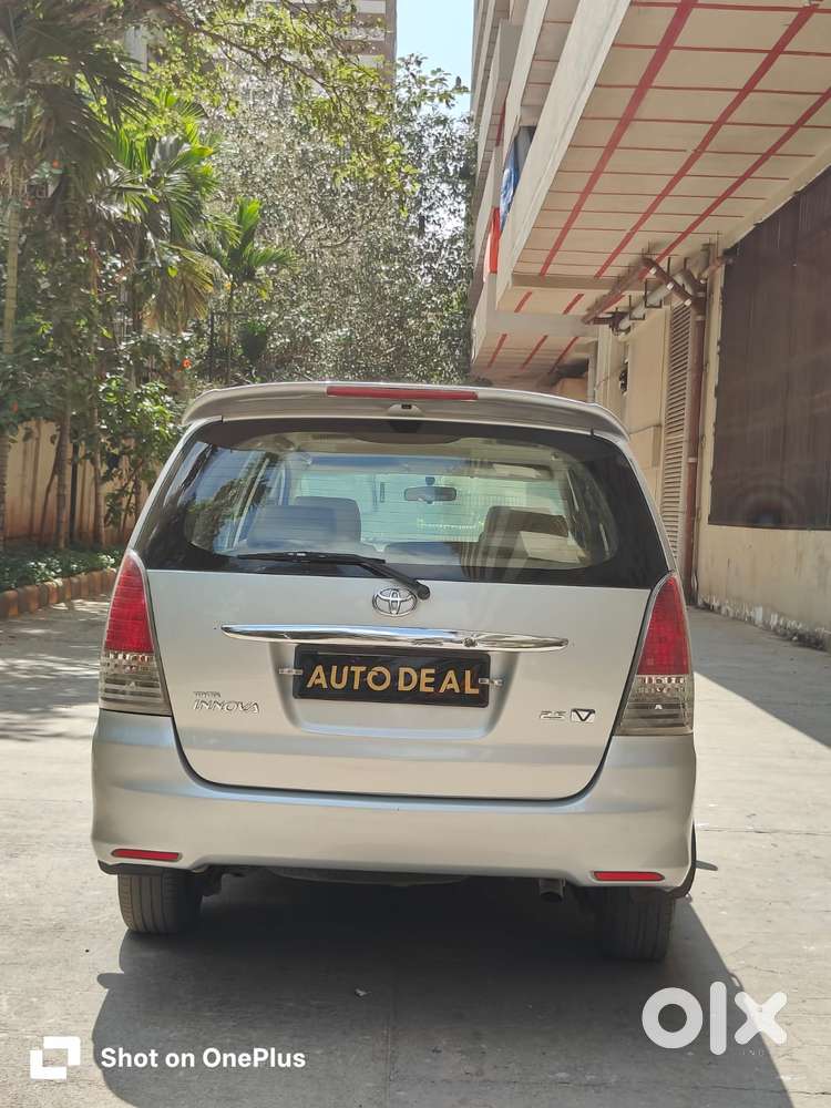 Toyota Innova 2.5 Vx 8 Str Bs-iii, 2010, Diesel