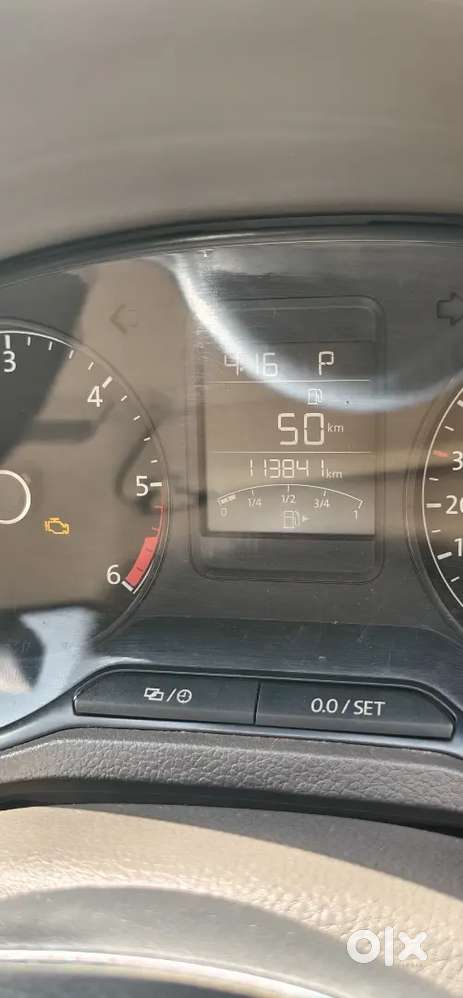 Volkswagen Vento Tdi Highline 2015 Dsg Automatic Diesel 2nd Owner