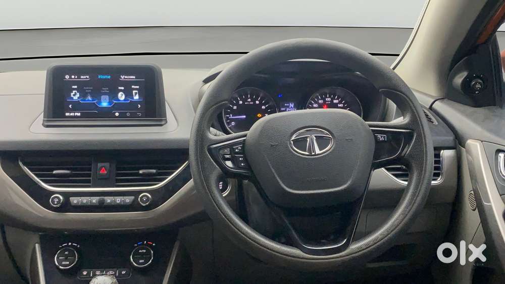 Tata Nexon 1.2 Revotron Xza Plus Dualtone, 2019, Petrol